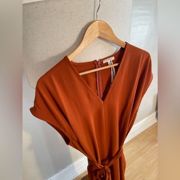 Maisie Front-tie Jumpsuit - Picture 4 of 9